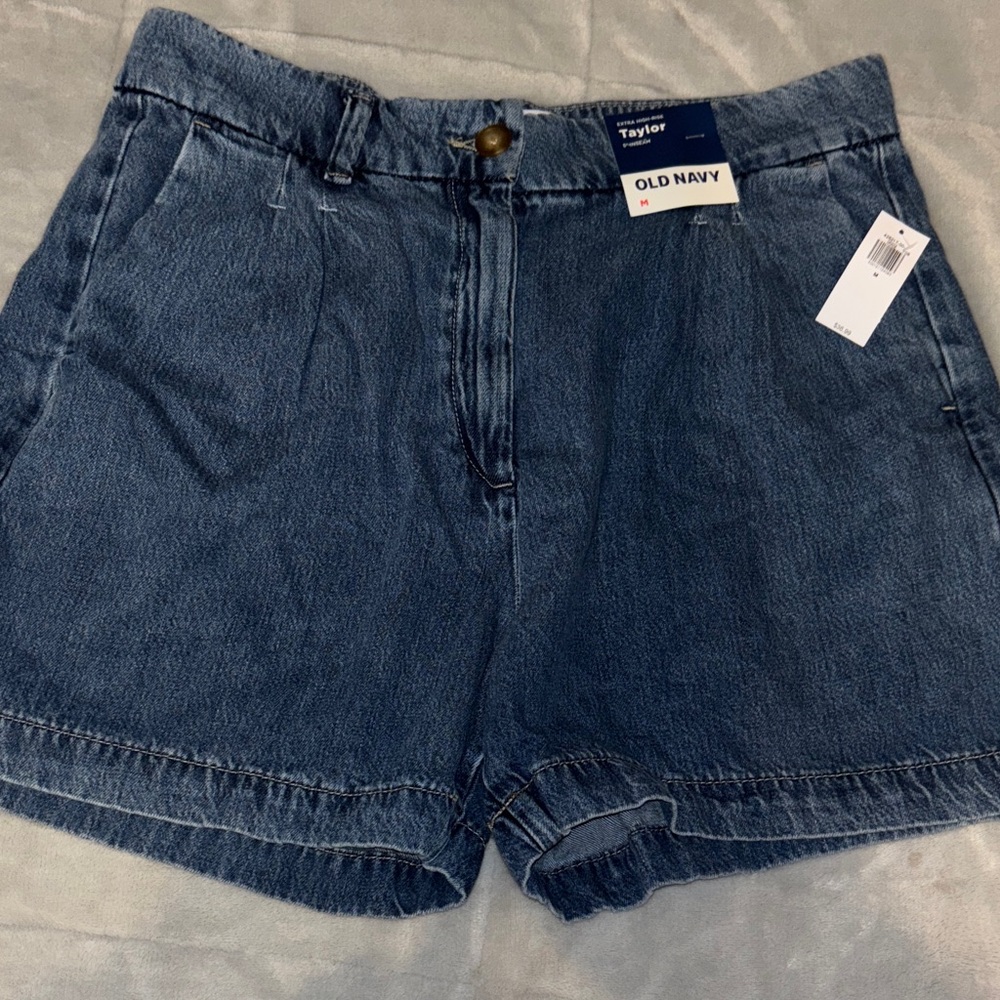 Old Navy Women's Classic Blue Jean Shorts